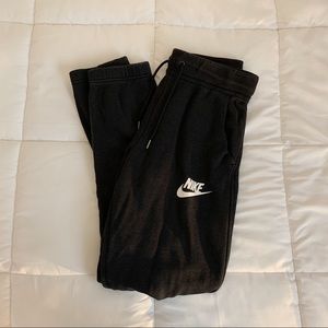 Black Nike sweatpants